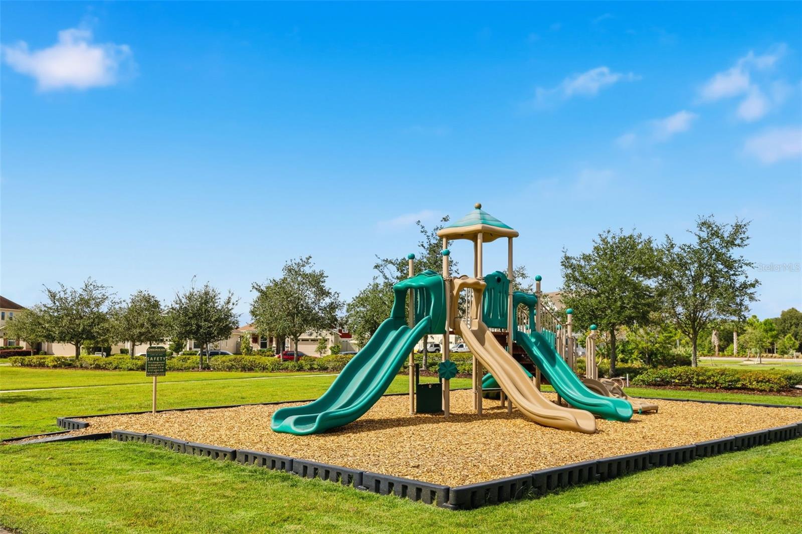 Image 40 of 40 For 2605 Play Hard Alley