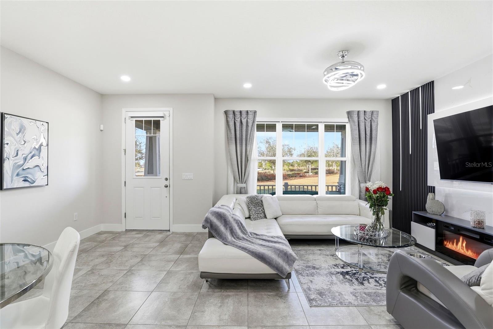 Image 8 of 40 For 2605 Play Hard Alley