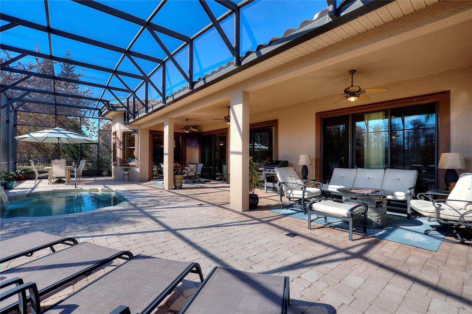 Image 41 of 74 For 927 San Raphael Street