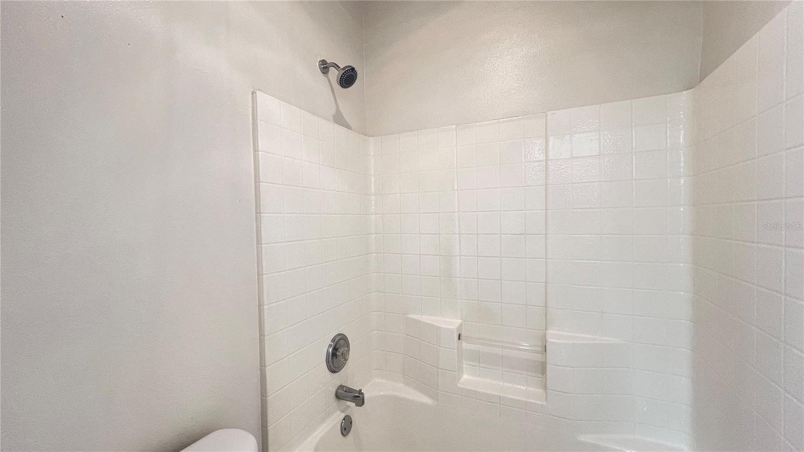 Image 18 of 37 For 453 Sunset View Drive