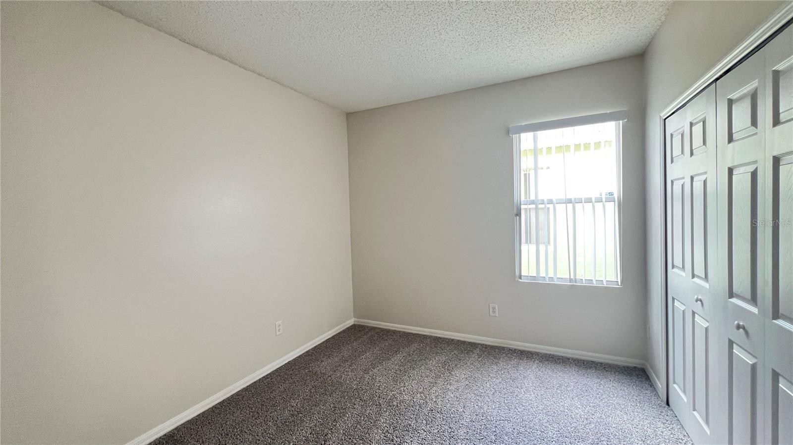 Image 19 of 37 For 453 Sunset View Drive