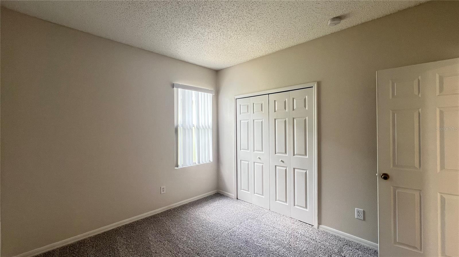 Image 20 of 37 For 453 Sunset View Drive