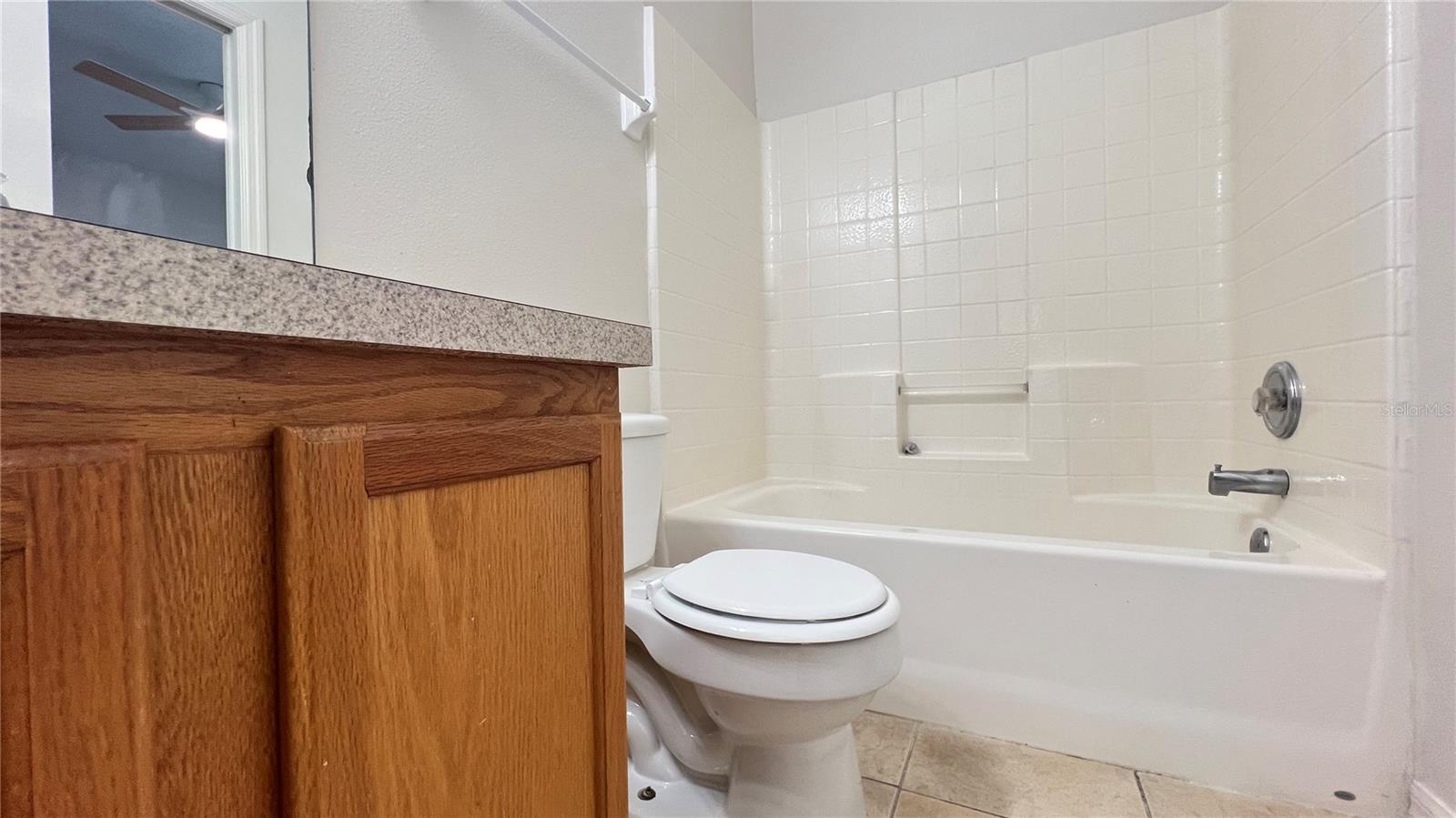 Image 25 of 37 For 453 Sunset View Drive