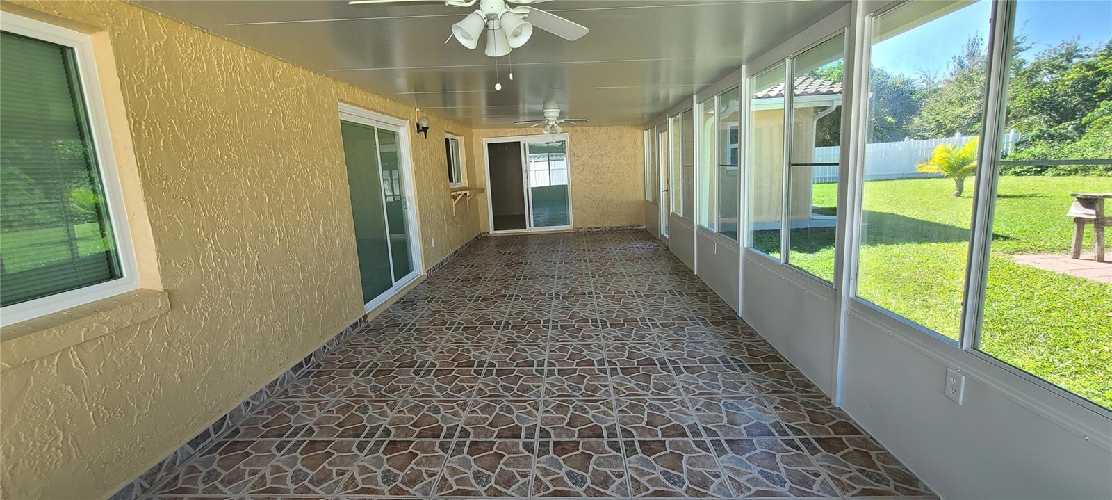 Image 21 of 23 For 644 Midiron Drive