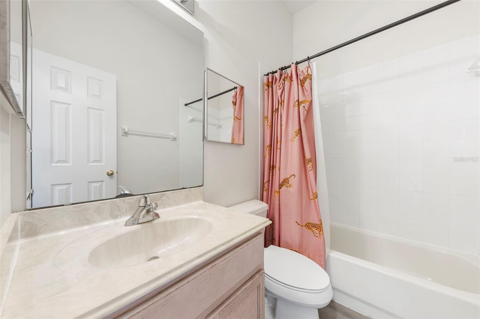 Image 12 of 25 For 834 Lake Evalyn Drive