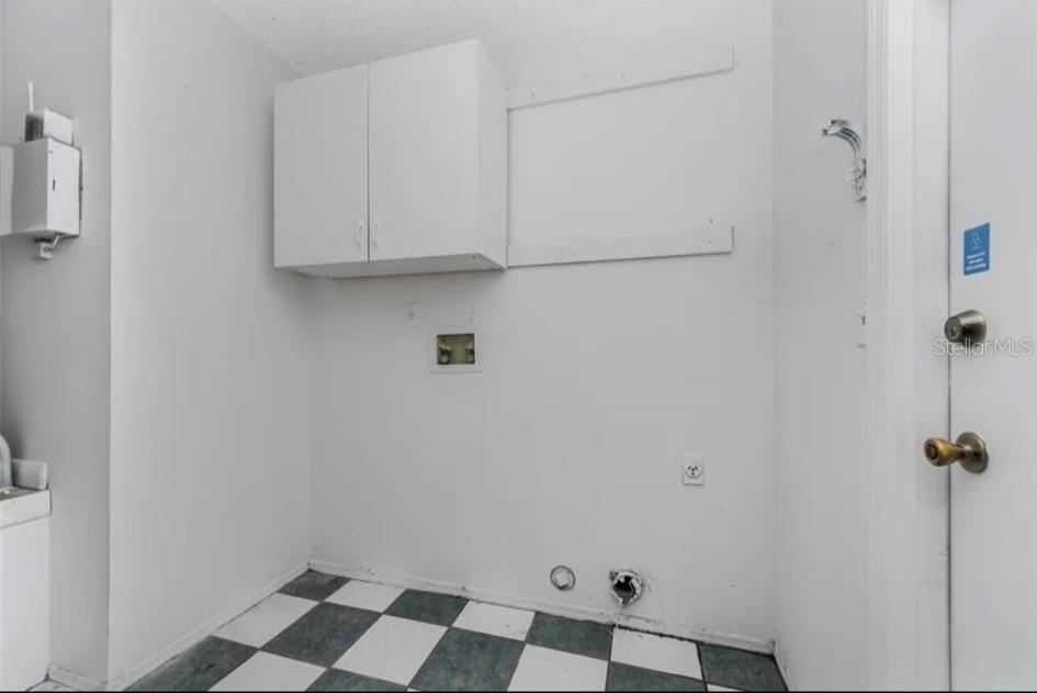 Image 17 of 18 For 10825 Bellamy Ct Court