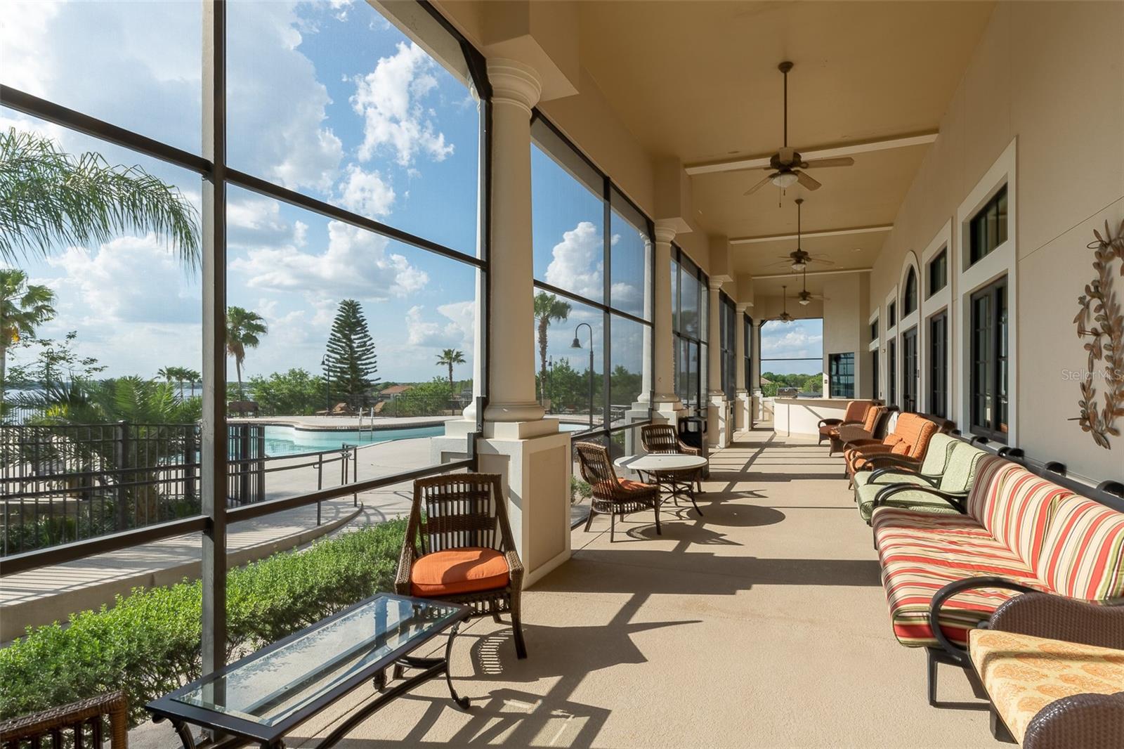 Image 21 of 34 For 707 Waterfern Trail Drive