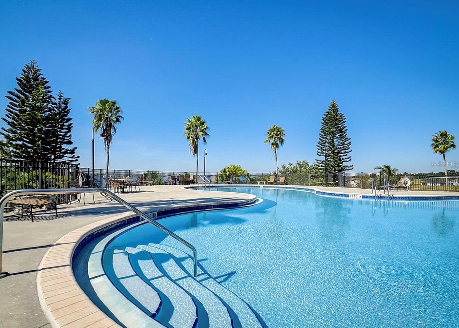 Image 24 of 34 For 707 Waterfern Trail Drive