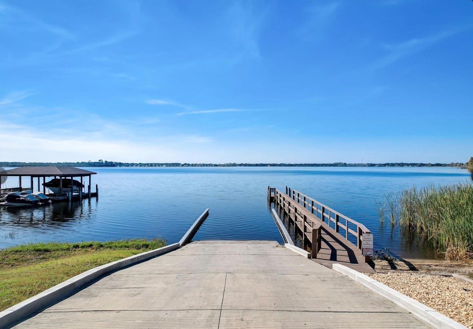 Image 28 of 34 For 707 Waterfern Trail Drive