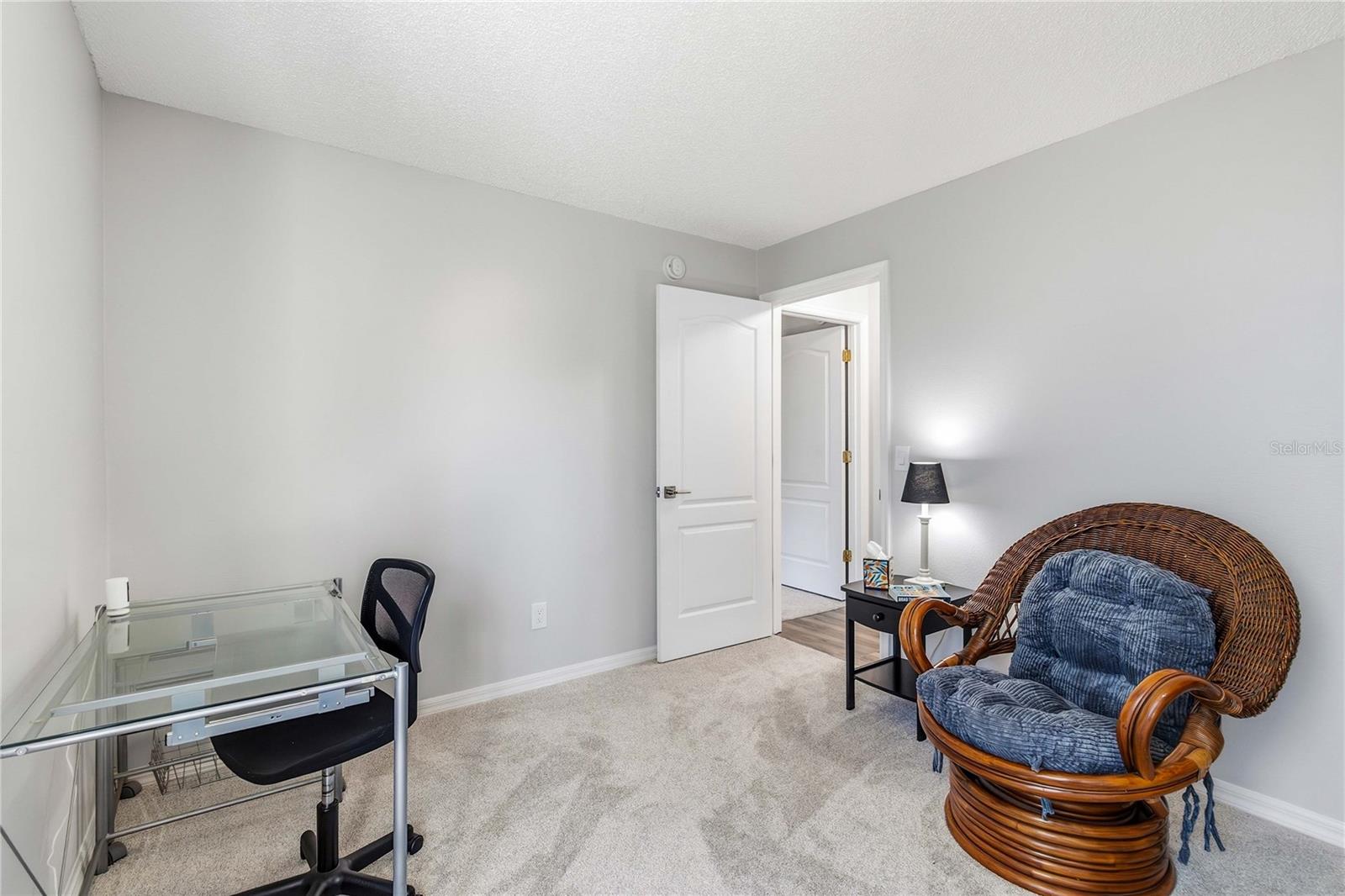 Image 35 of 59 For 4250 Andover Cay Blvd.