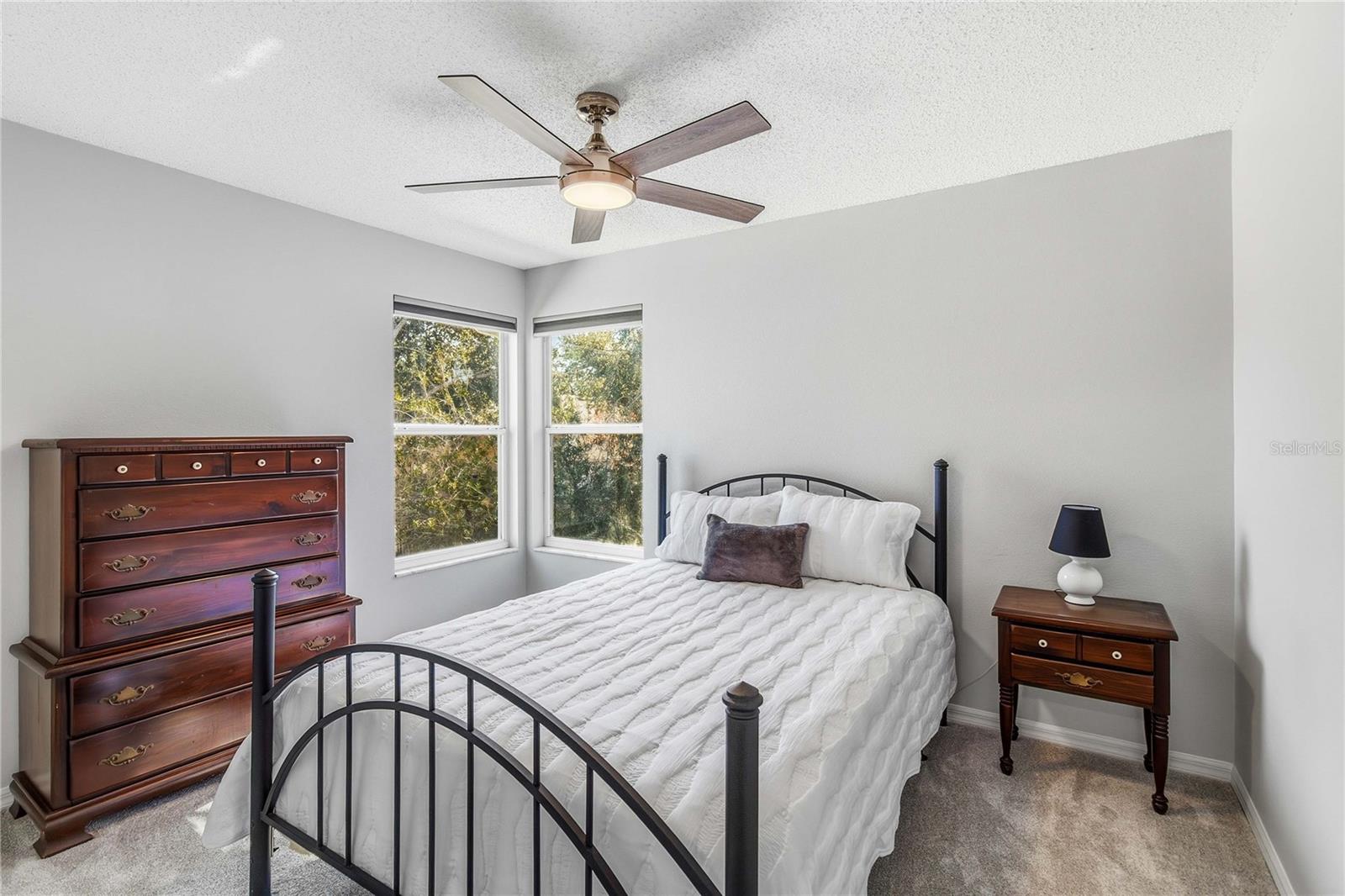 Image 41 of 59 For 4250 Andover Cay Blvd.