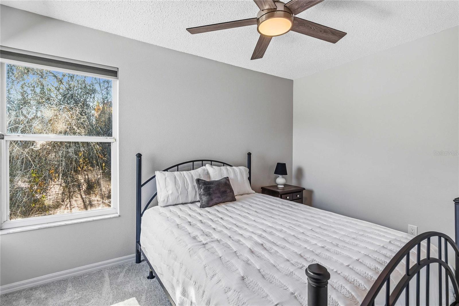 Image 44 of 59 For 4250 Andover Cay Blvd.