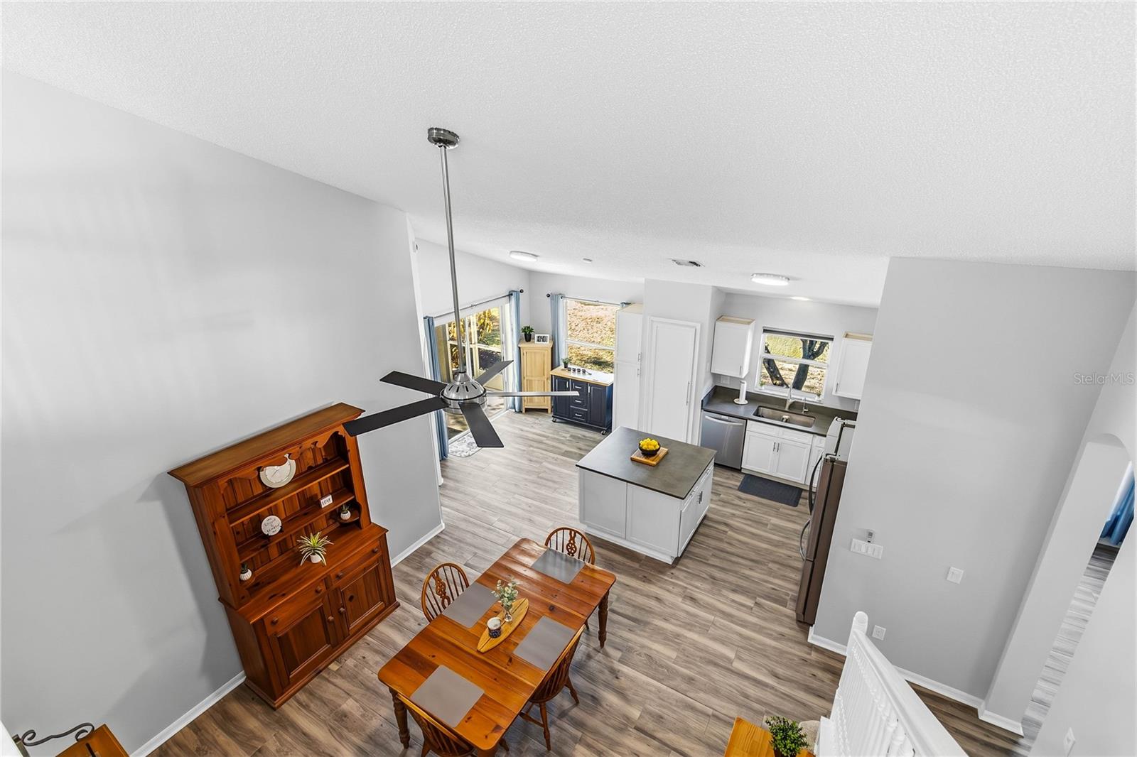 Image 46 of 59 For 4250 Andover Cay Blvd.