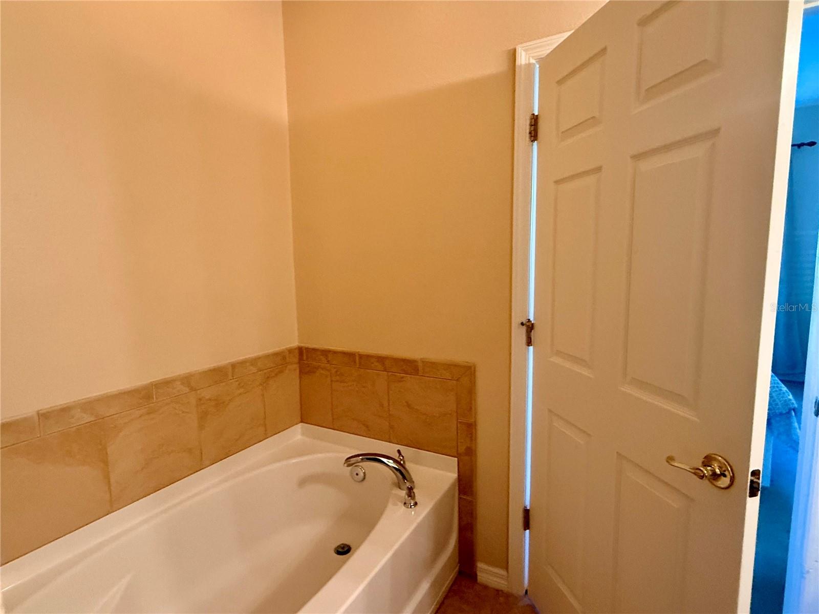 Image 9 of 20 For 2219 Pico Lane