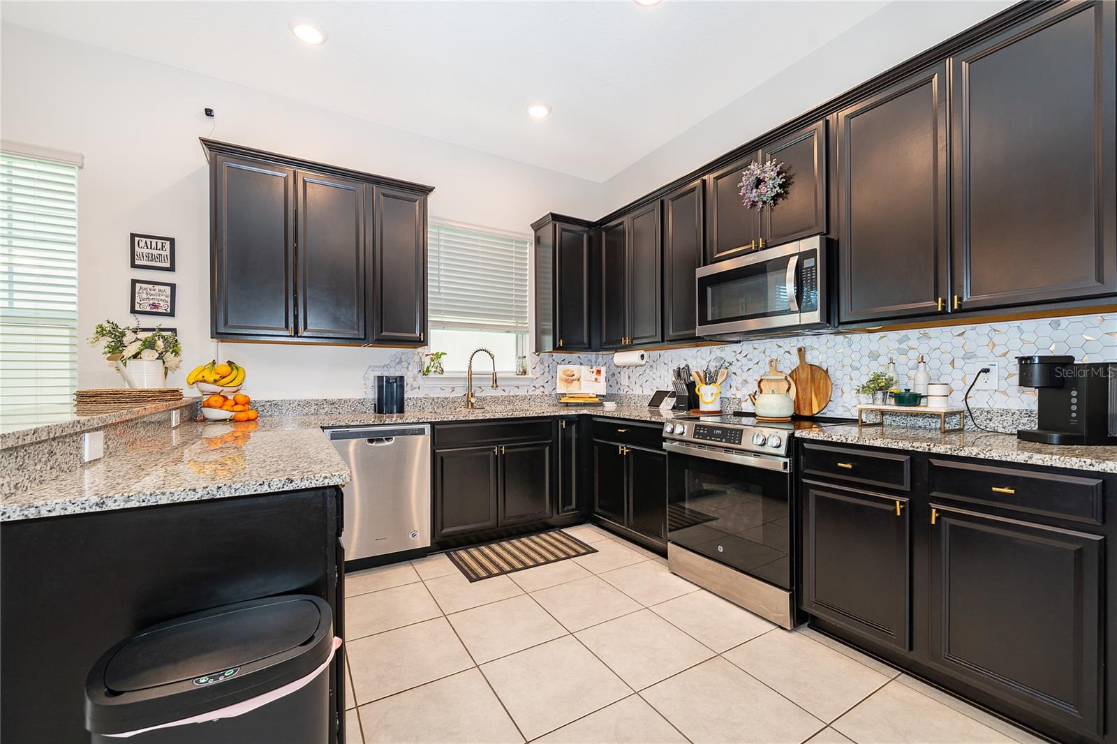 Image 14 of 31 For 1584 Astoria Arbor Ln