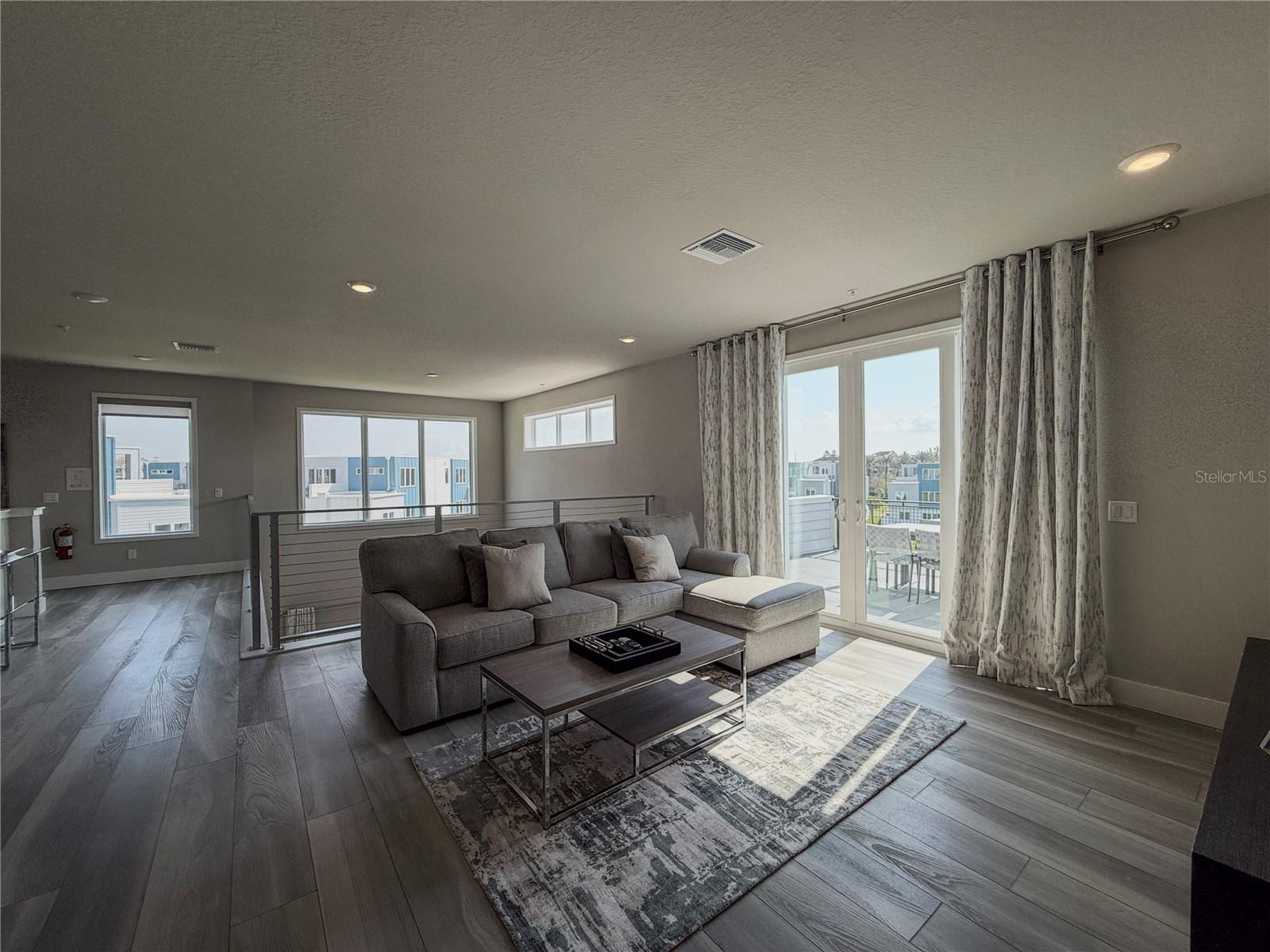 Image 19 of 25 For 7770 Sandy Ridge Drive 231