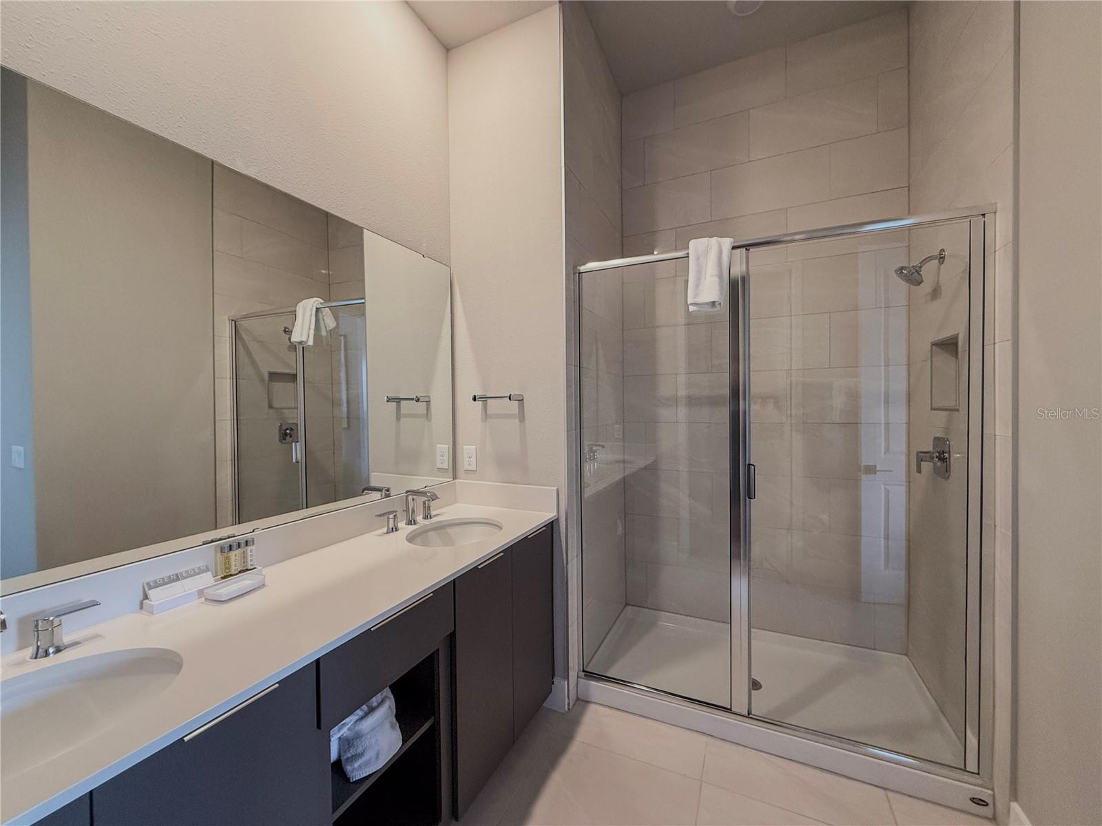 Image 7 of 25 For 7770 Sandy Ridge Drive 231