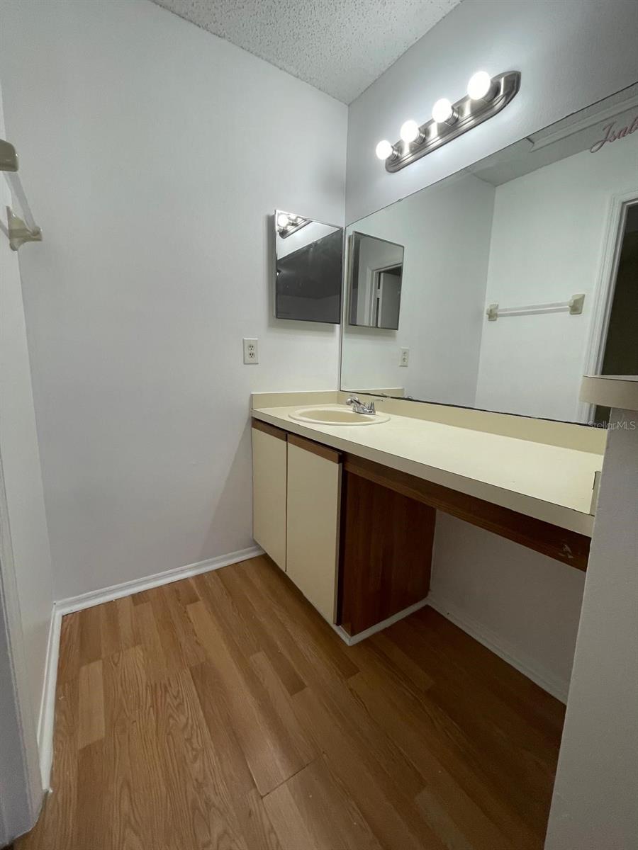 Image 5 of 9 For 48 Silver Falls Circle