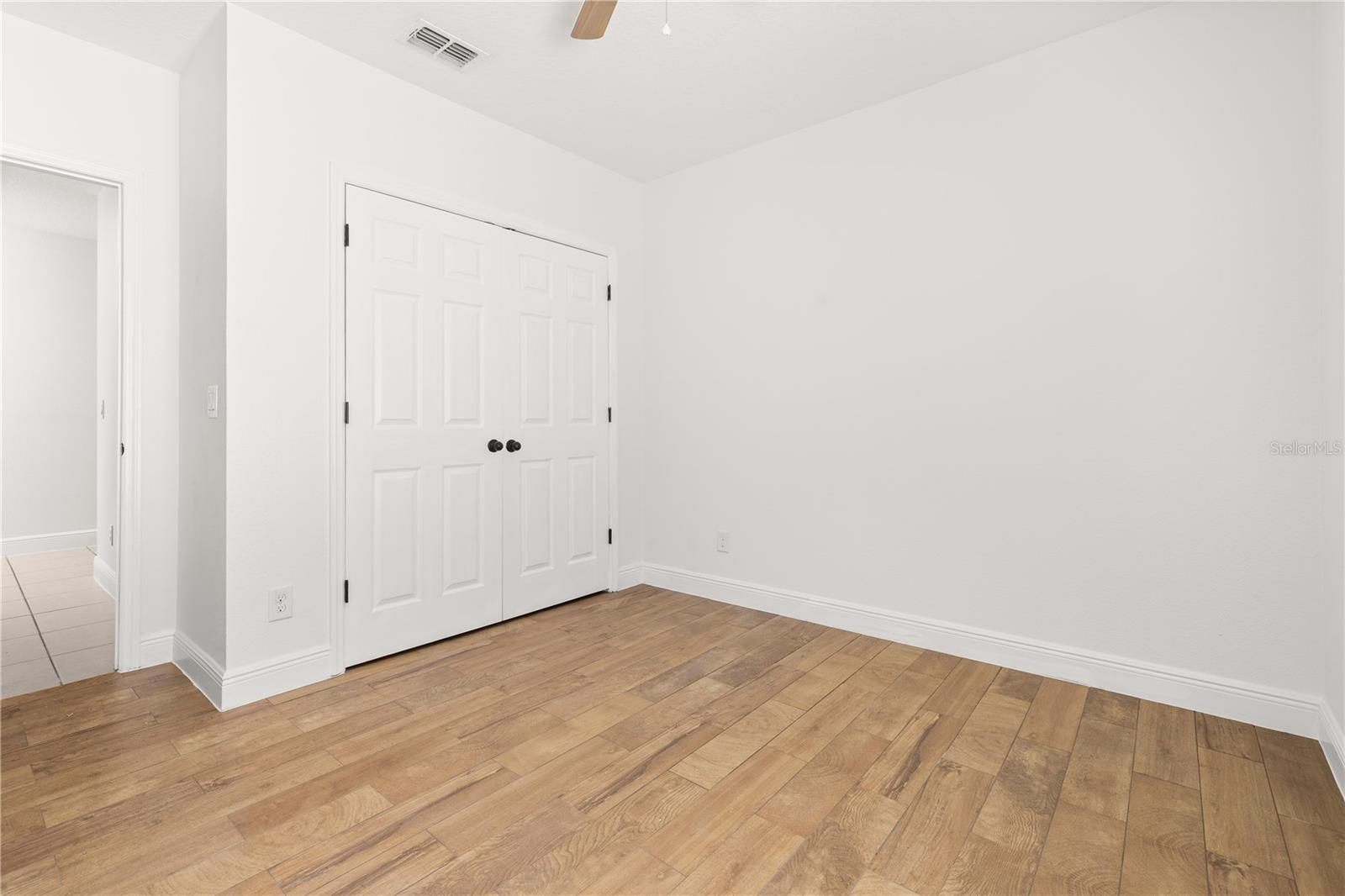 Image 29 of 49 For 122 Andalusia Loop