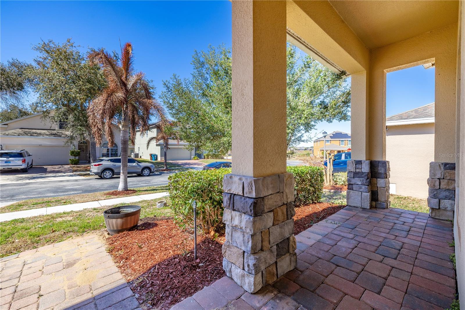 Image 4 of 49 For 122 Andalusia Loop