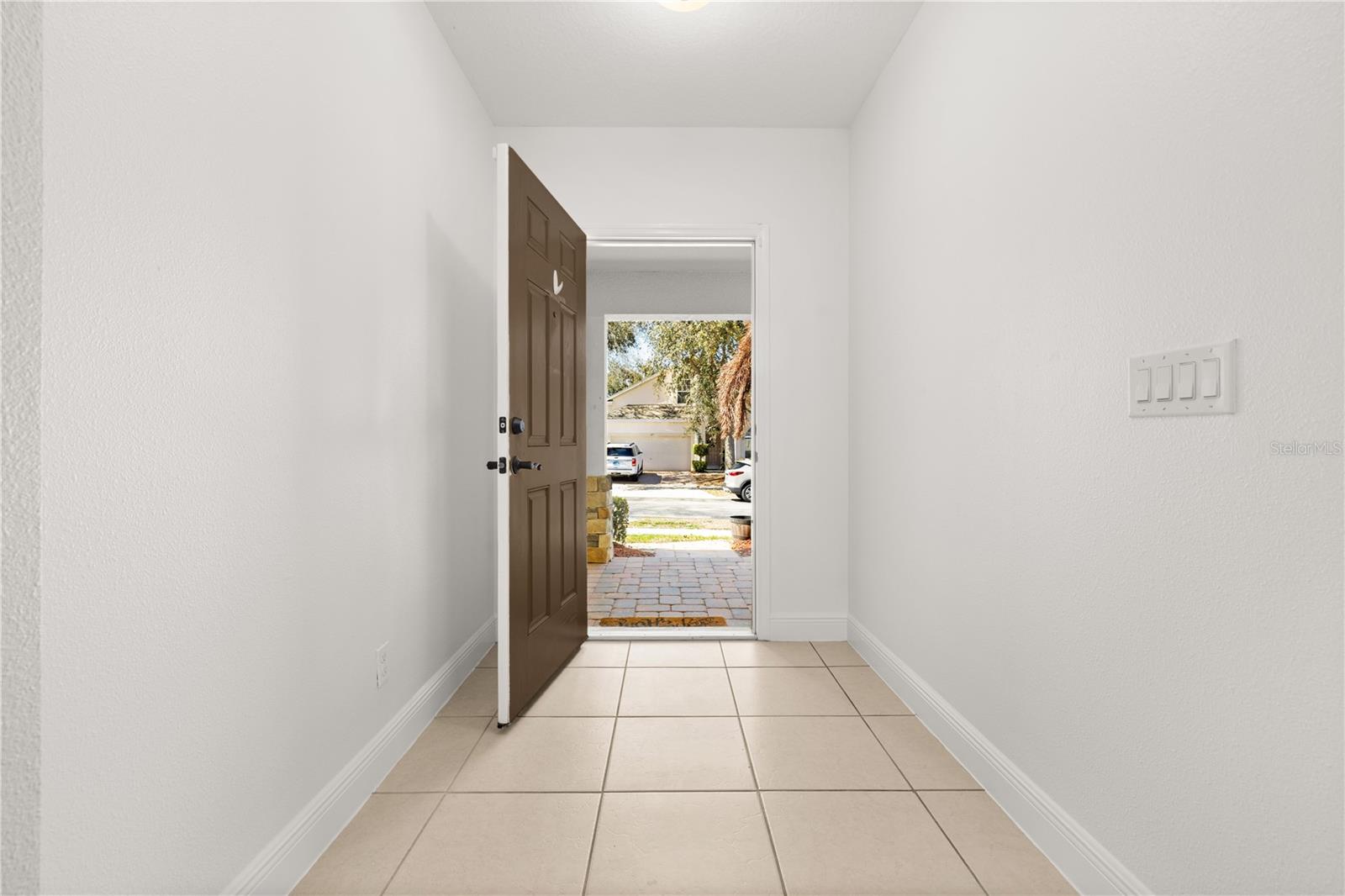 Image 6 of 49 For 122 Andalusia Loop