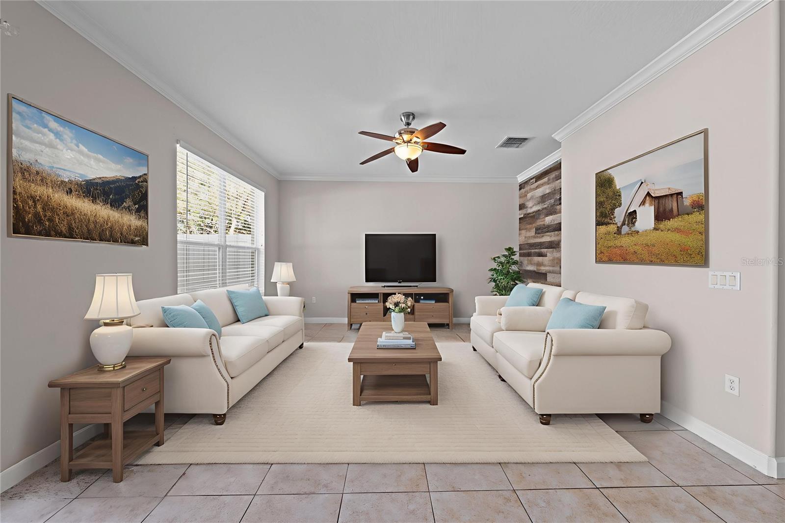 Listing photo id 8 for 3543 Sanctuary Drive