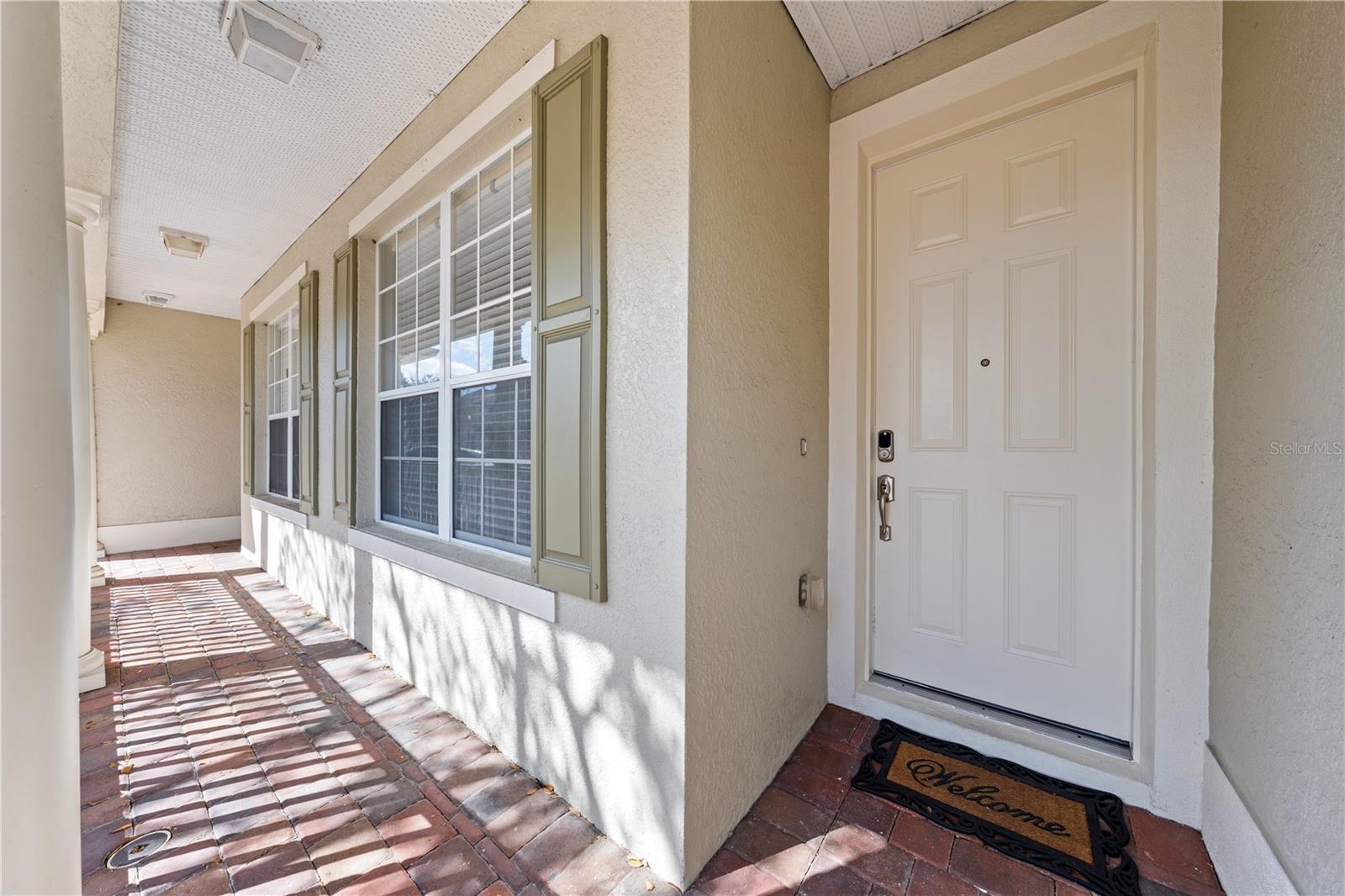 Listing photo id 0 for 3543 Sanctuary Drive