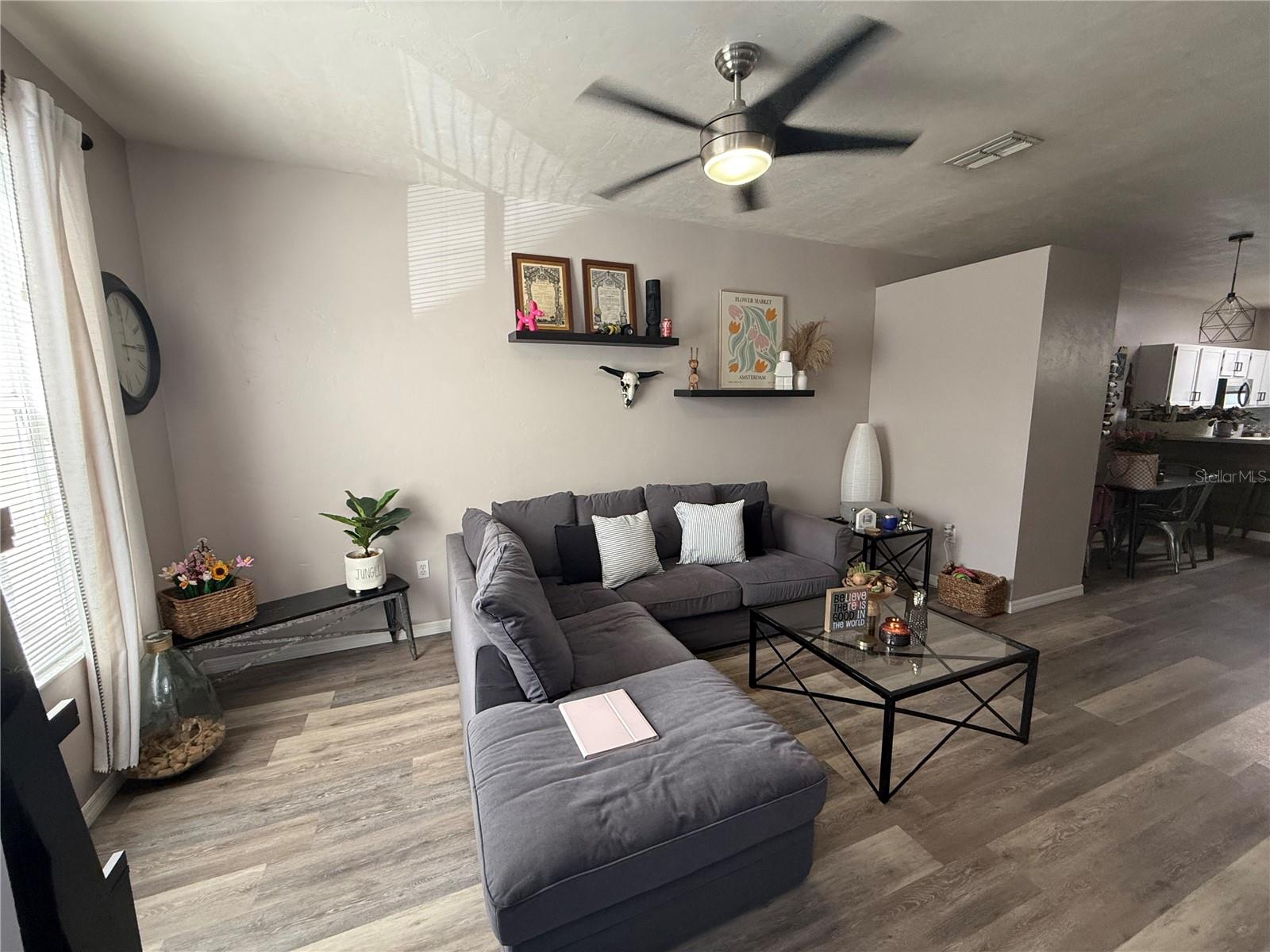 Image 2 of 18 For 4415 Sw 34 Th St 606