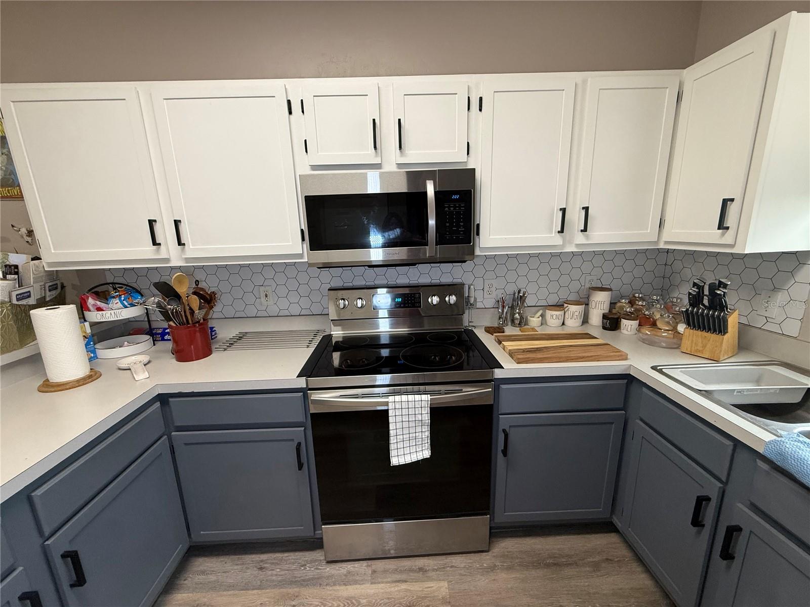 Image 4 of 18 For 4415 Sw 34 Th St 606