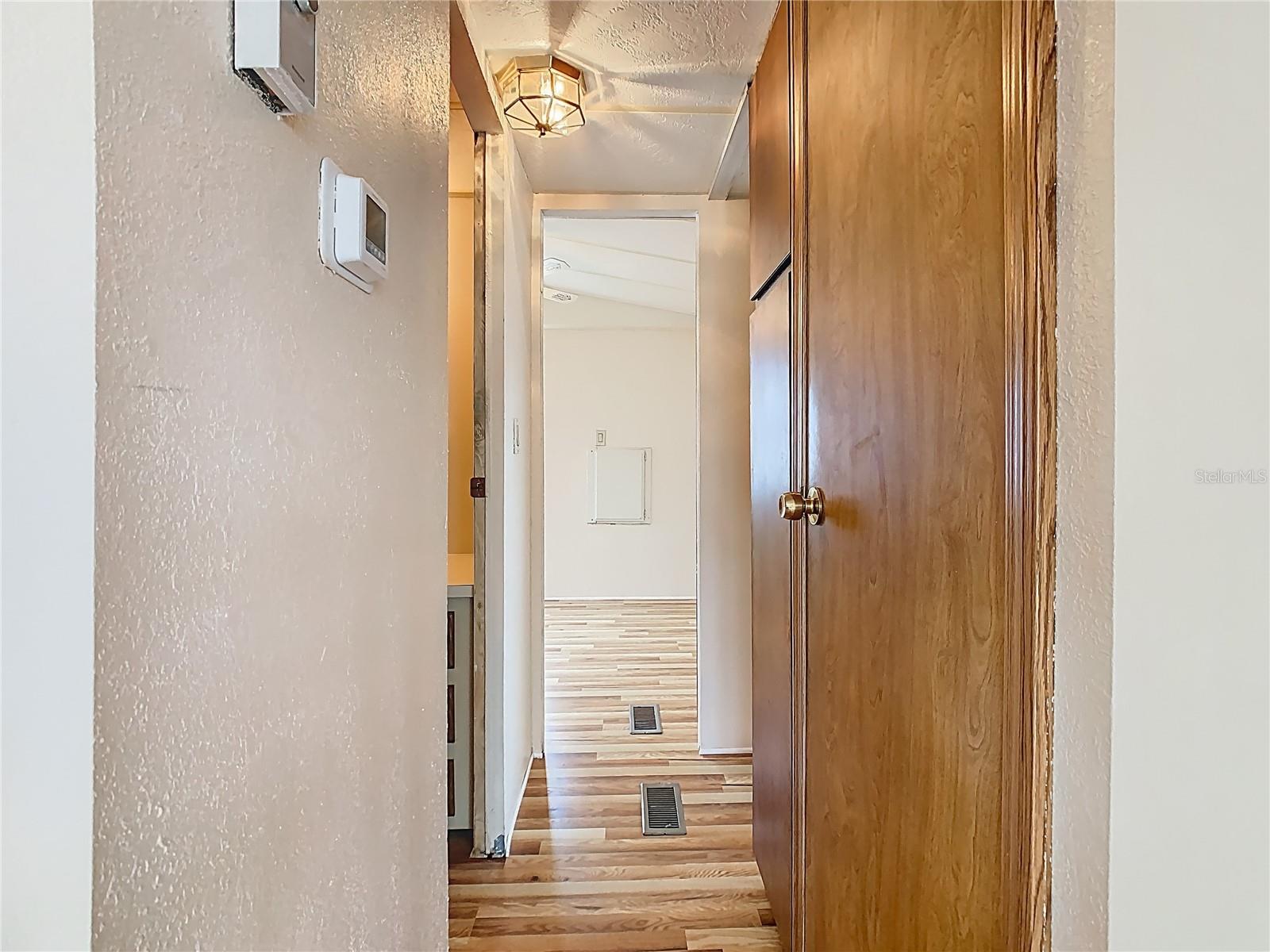 Image 29 of 32 For 9705 Lake Bess Road 715