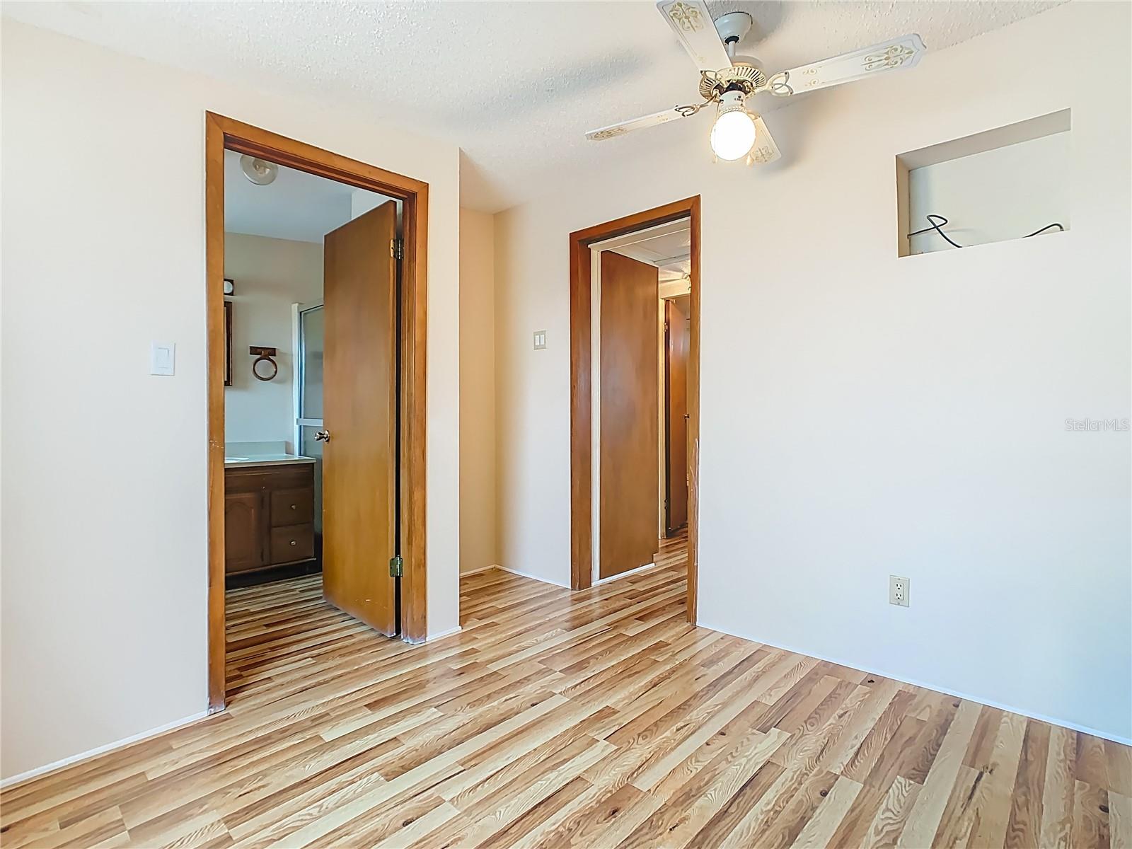 Image 32 of 32 For 9705 Lake Bess Road 715