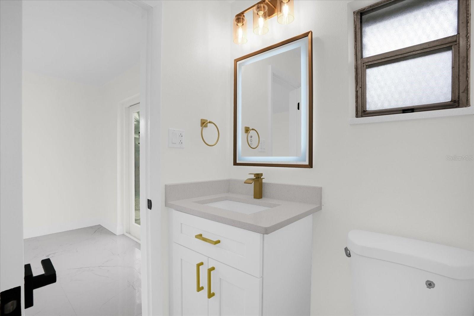 Image 21 of 26 For 290 Patrick Avenue