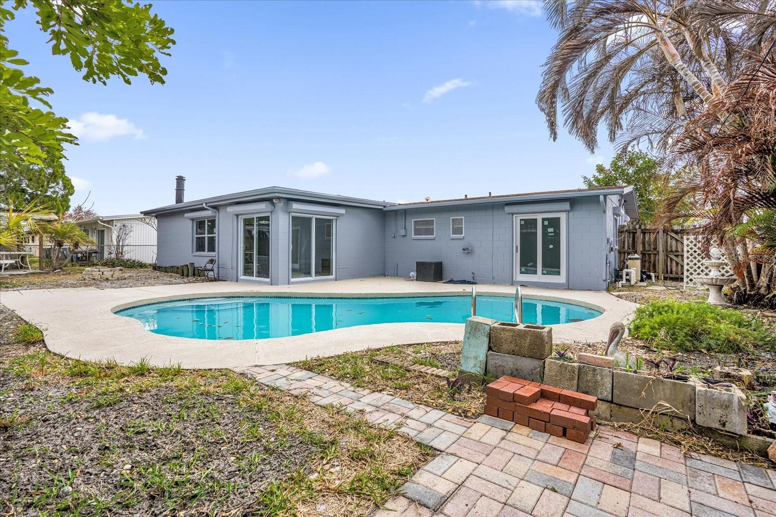 Image 23 of 26 For 290 Patrick Avenue