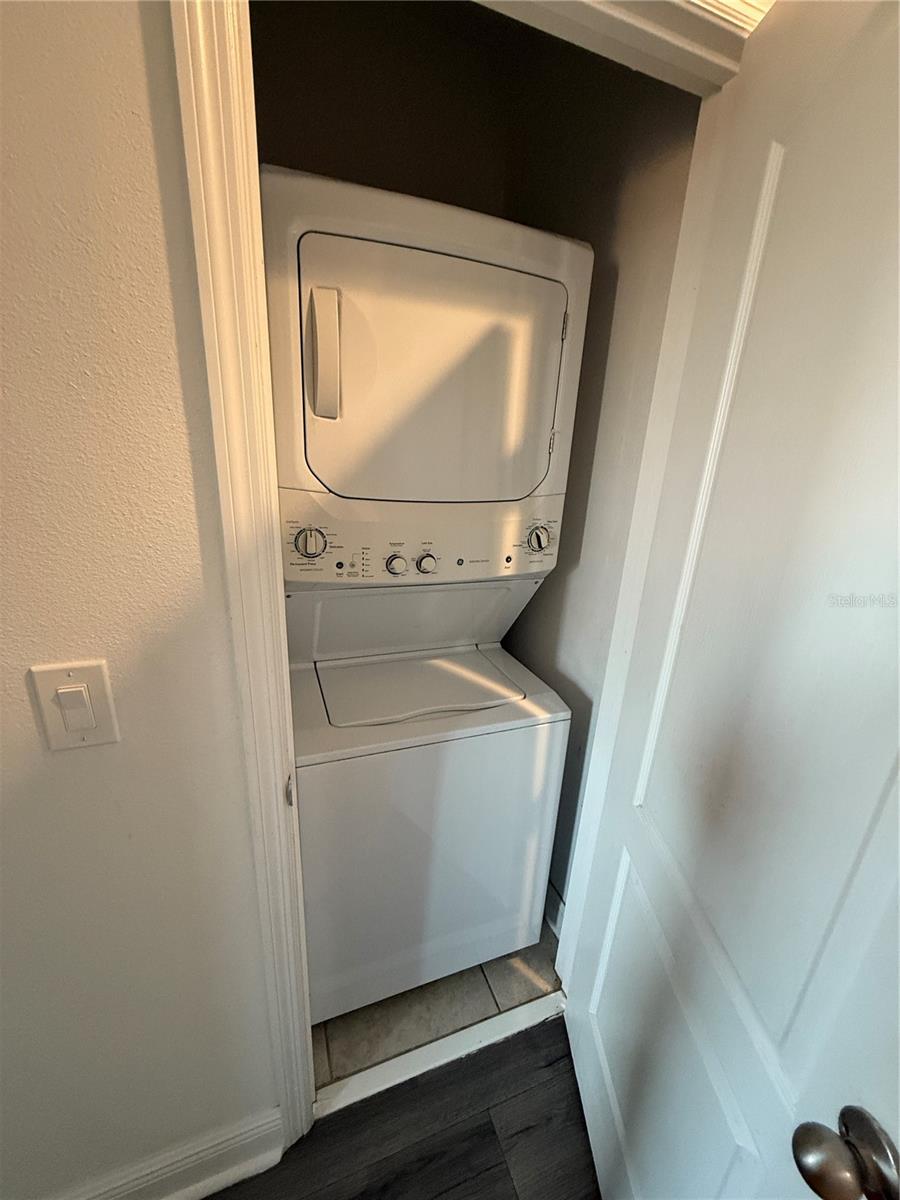 Image 12 of 12 For 3138 Camino Real Dr N