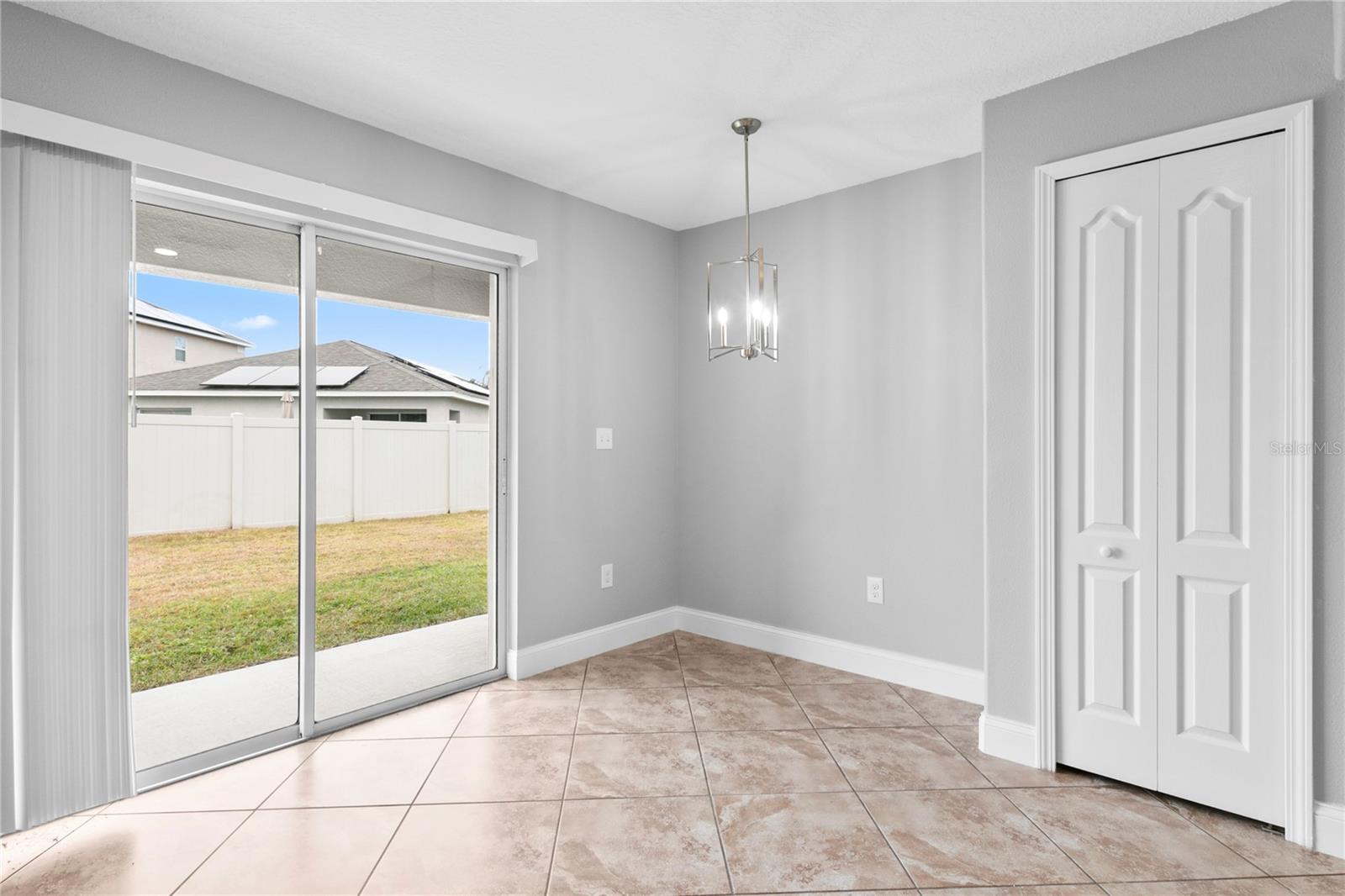 Image 12 of 29 For 15407 Lost Creek Lane