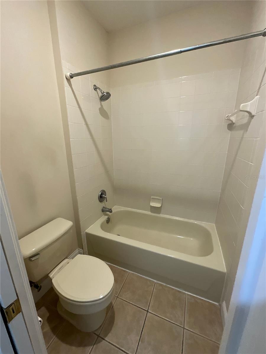 Image 21 of 40 For 11560 Claymont Circle