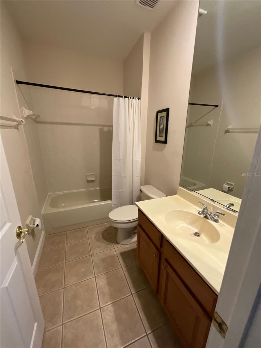 Image 26 of 40 For 11560 Claymont Circle