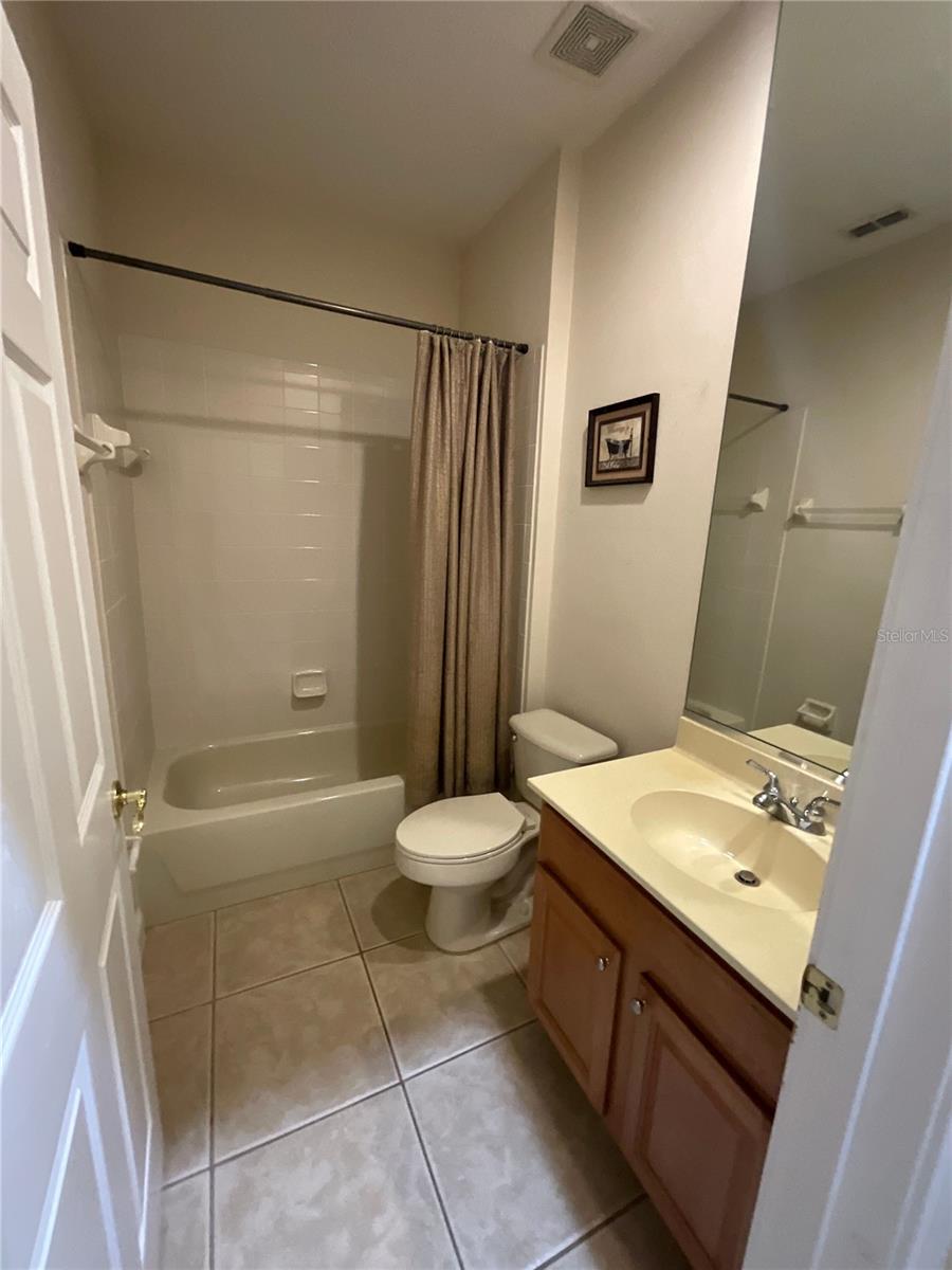 Image 28 of 40 For 11560 Claymont Circle