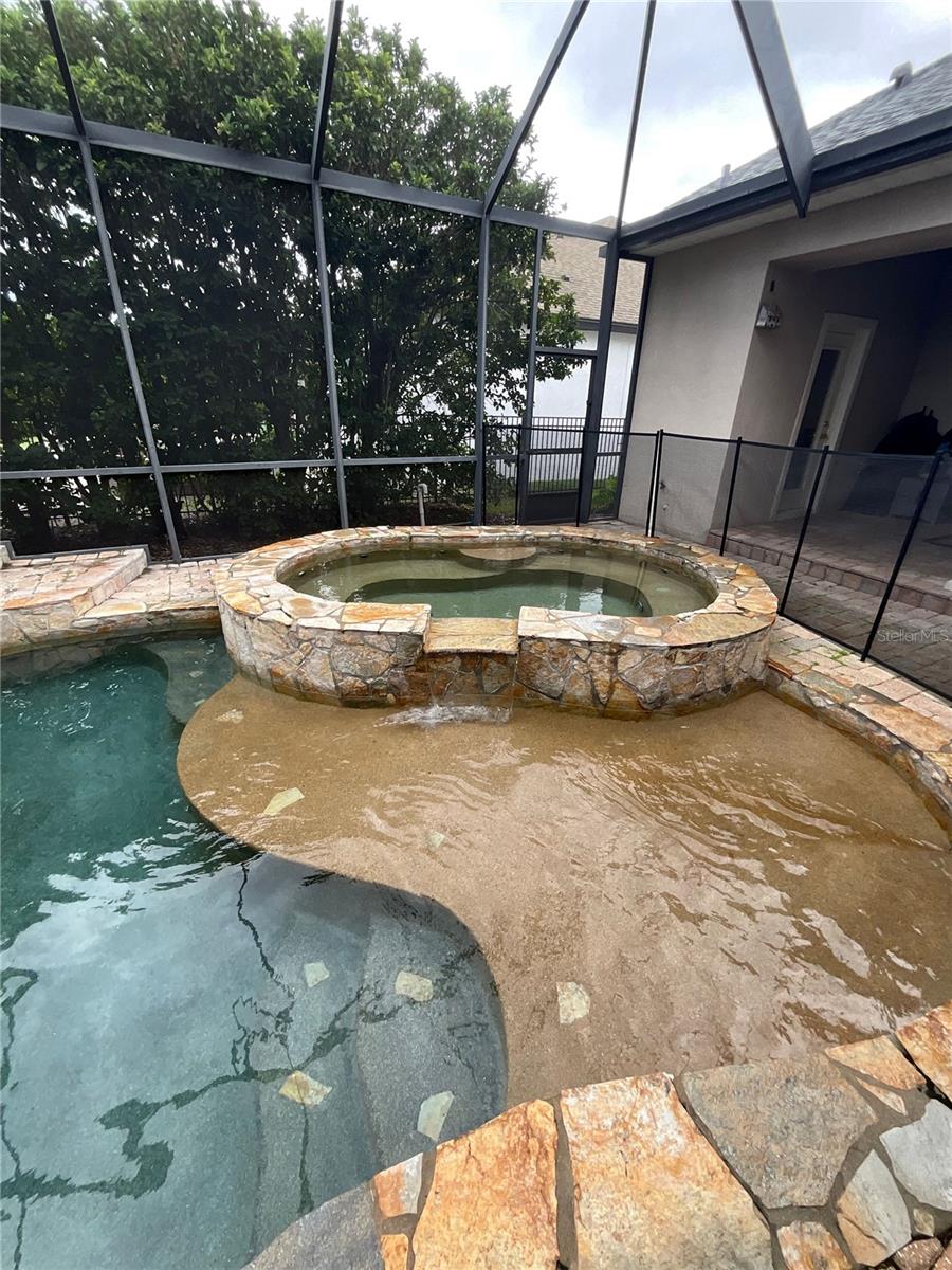 Image 37 of 40 For 11560 Claymont Circle