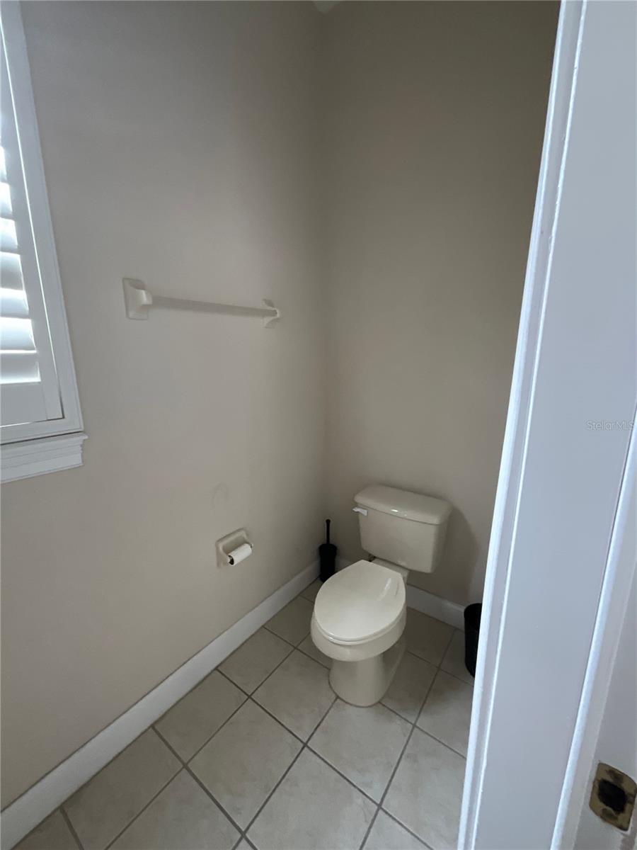 Image 38 of 40 For 11560 Claymont Circle