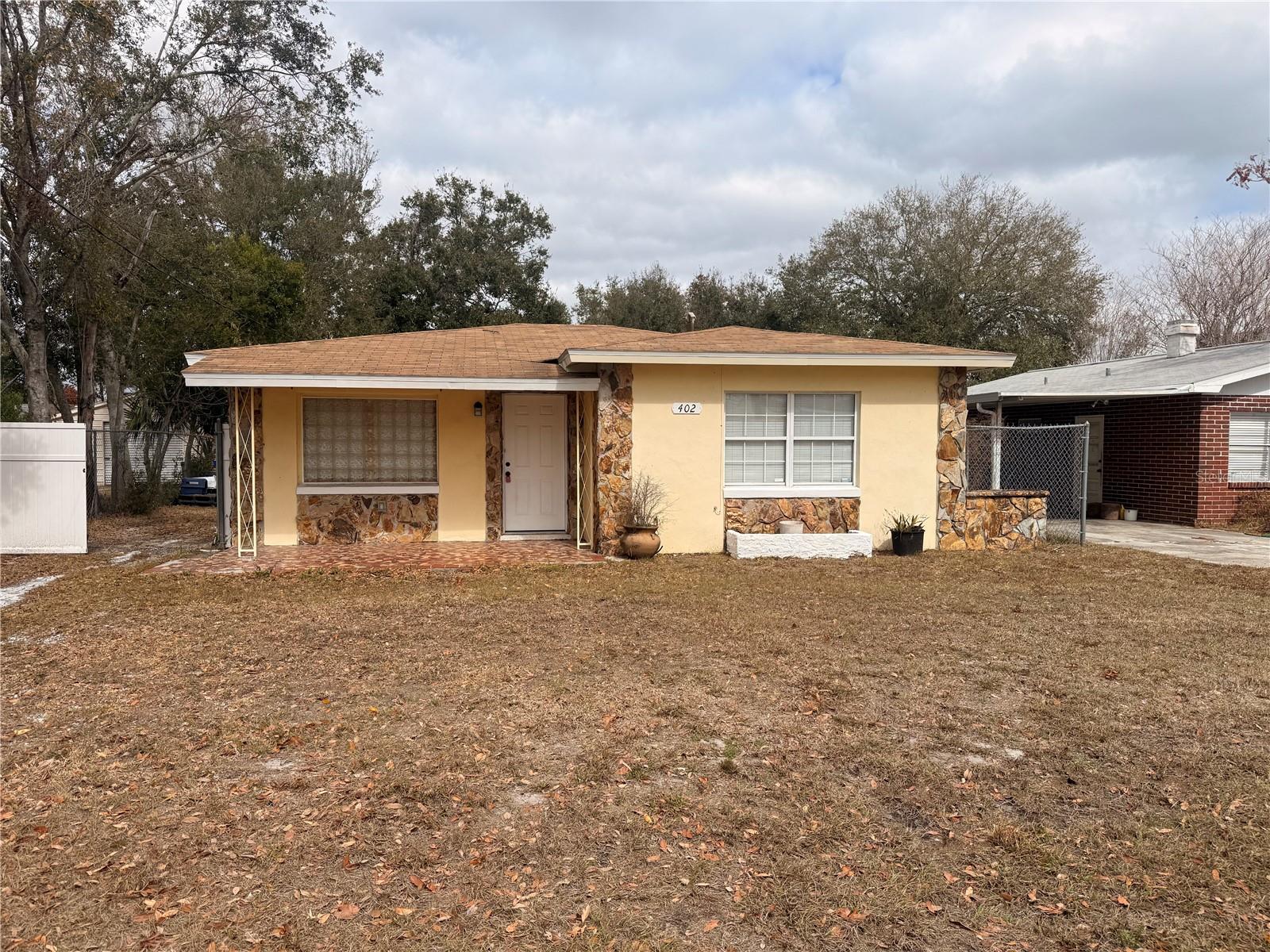 Image 6 of 27 For 402 Tuscarora Street