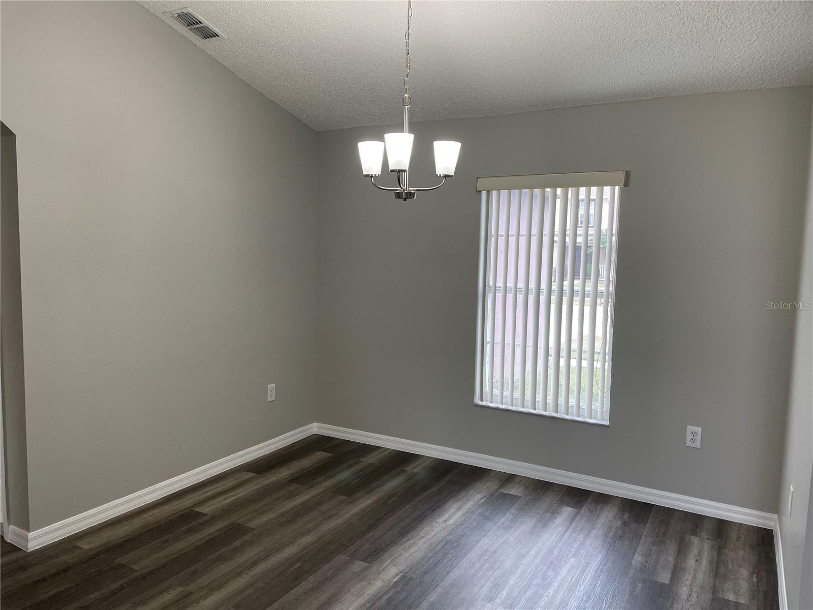 Image 6 of 21 For 5422 Harmony Lane