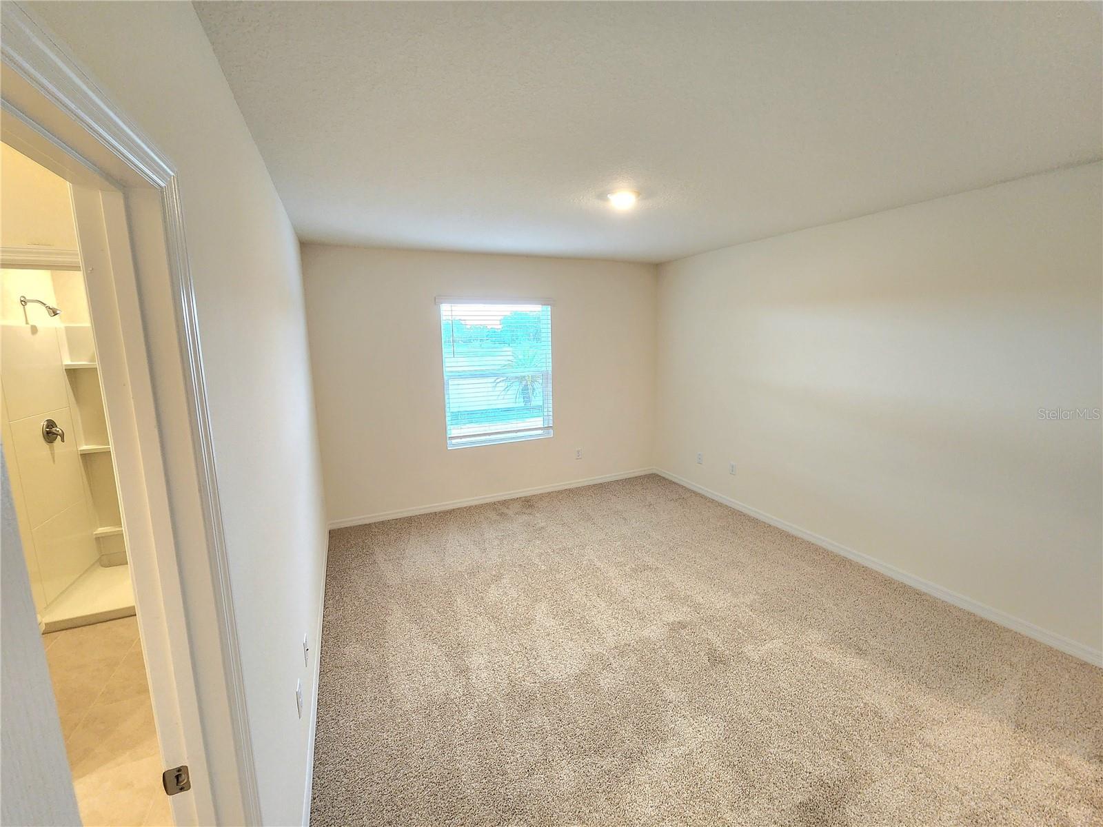 Image 18 of 39 For 1141 Blue Jay Drive