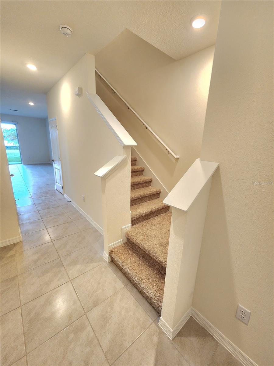 Image 9 of 39 For 1141 Blue Jay Drive