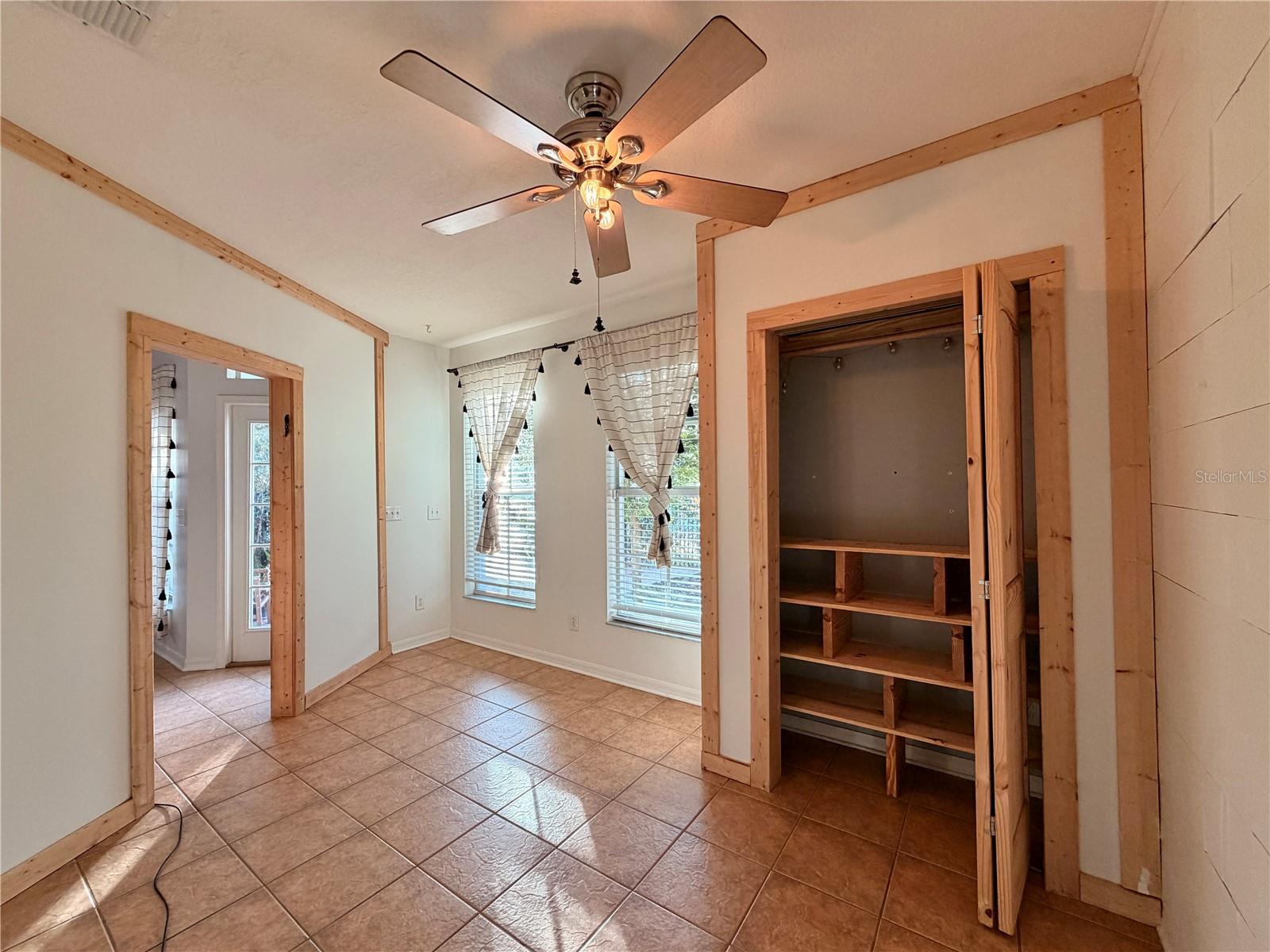 Image 10 of 27 For 16215 Bridgecrossing Drive