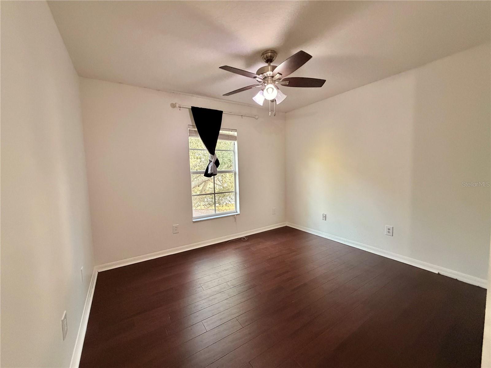 Image 18 of 27 For 16215 Bridgecrossing Drive