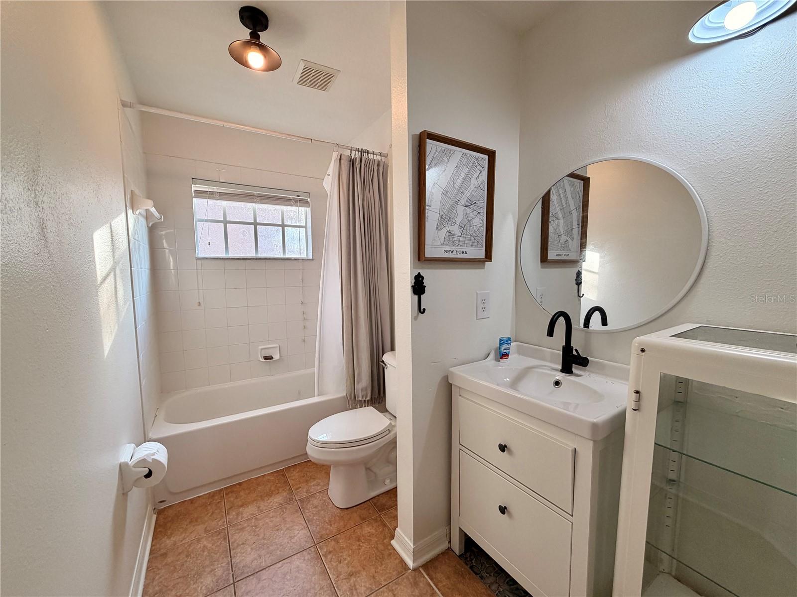 Image 20 of 27 For 16215 Bridgecrossing Drive