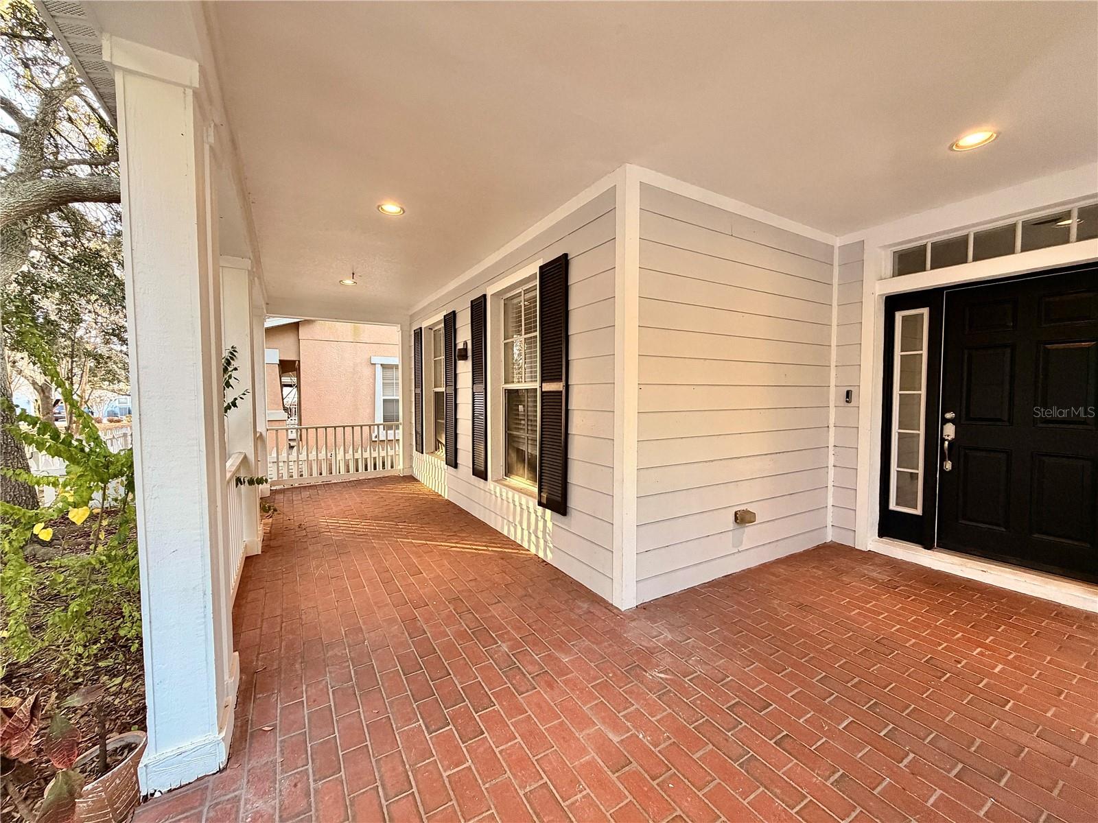 Image 4 of 27 For 16215 Bridgecrossing Drive