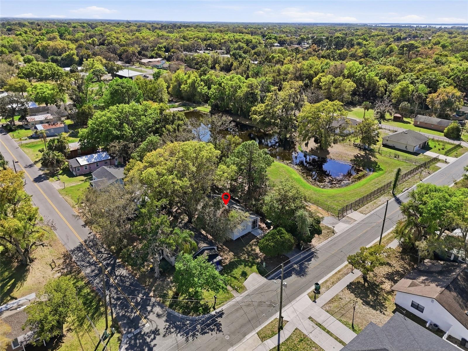 Image 31 of 38 For 2014 Bates Avenue