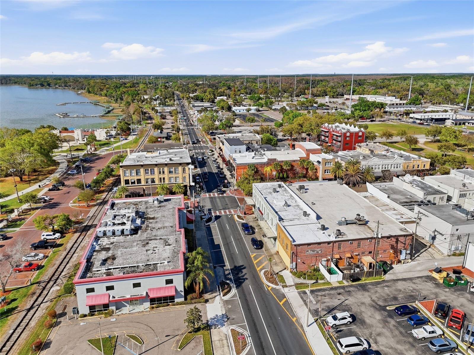 Image 35 of 38 For 2014 Bates Avenue